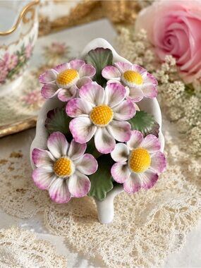 Vintage Aynsley October Daisy Fine Bone China Hand Painted Floral Basket England